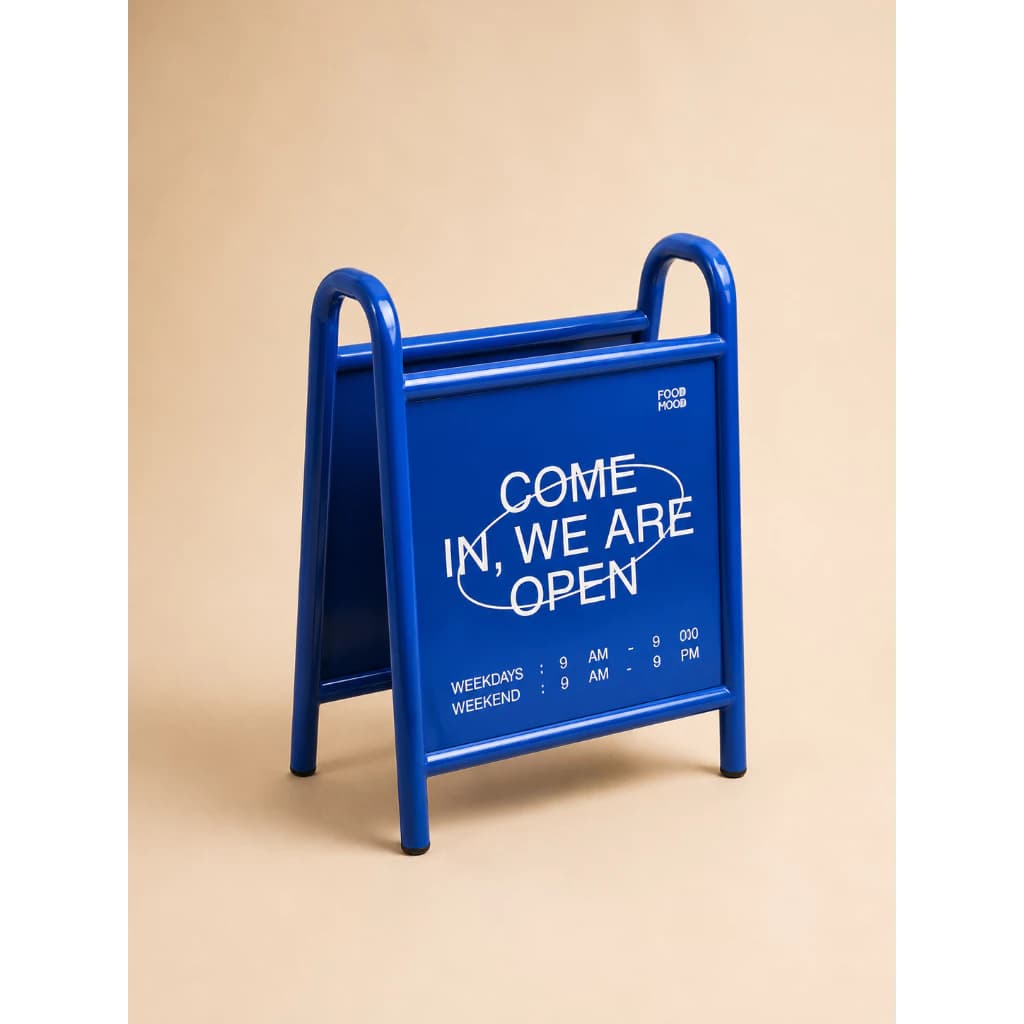 Gambar standing sign atau papan menu berdiri warna biru material besi ukuran kecil
